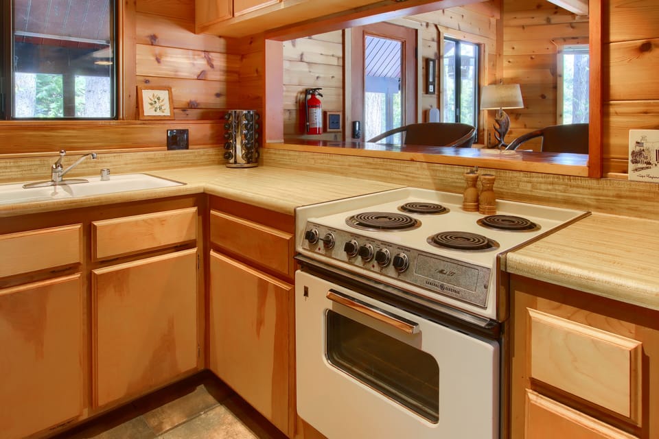 Serve up hot dishes right from the stovetop.