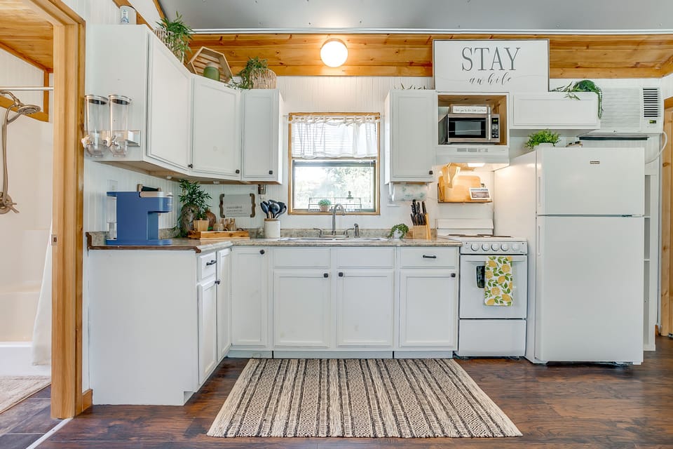 Each cabin has a Keurig coffee machine with stocked K Cups, Creamer and Sugar. 