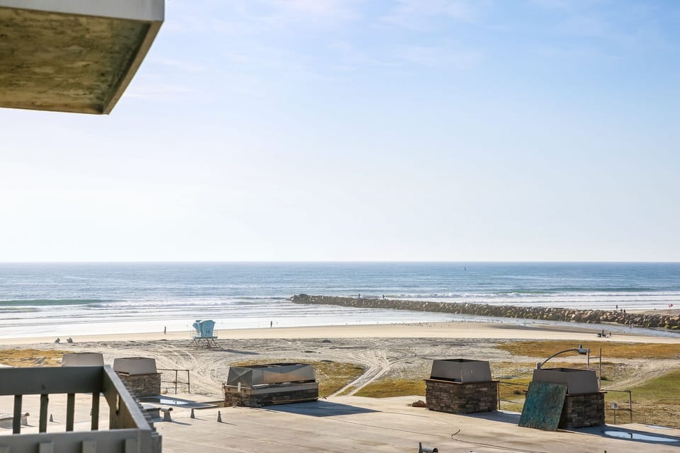 Sip your morning coffee with a view of crashing ocean waves.