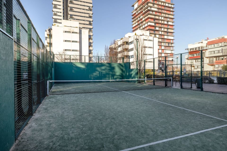 Sport court