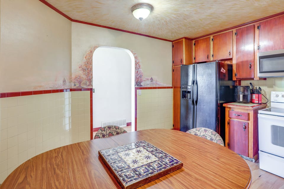 Retro Kitchen with Dining Nook