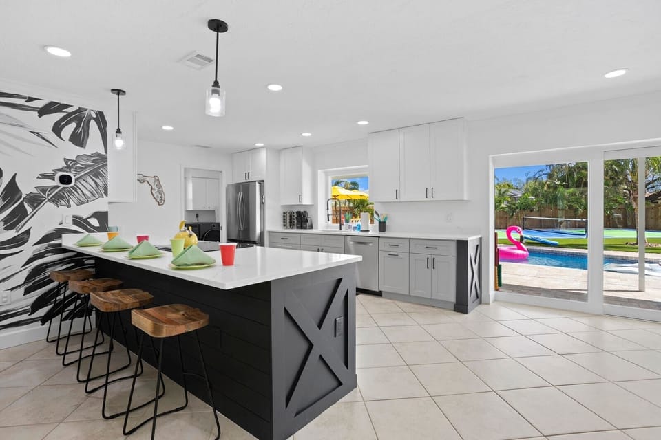 Chef's Kitchen — Quartz Countertops & Stainless Steel Appliances
