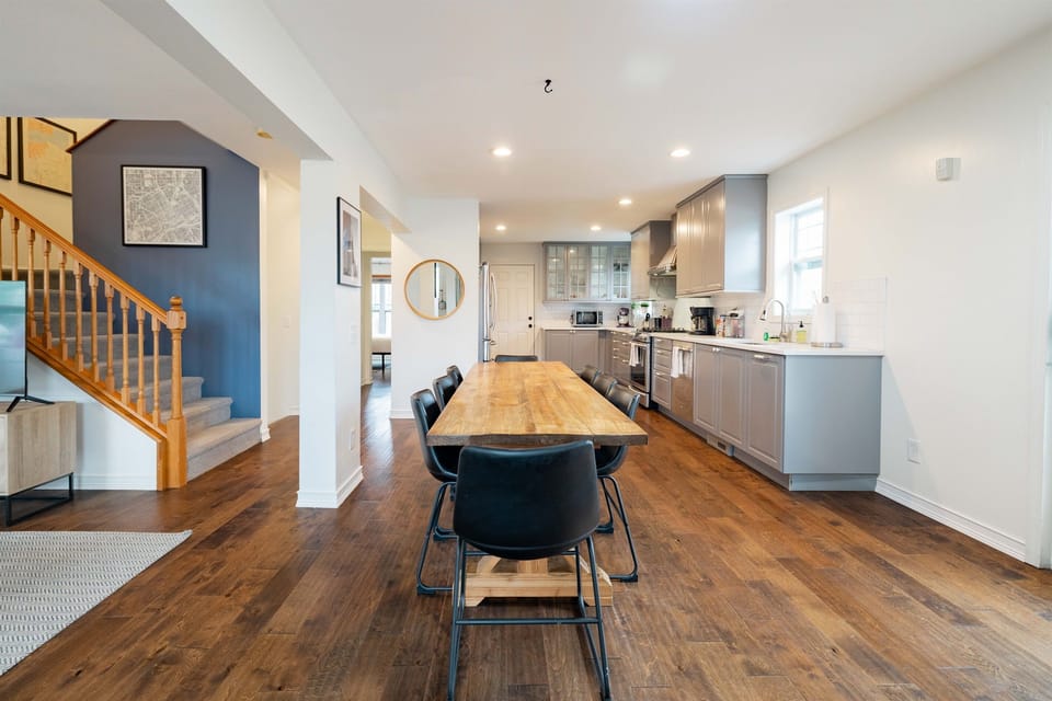 Make every meal special in this cozy dining area, designed for gathering and good times!