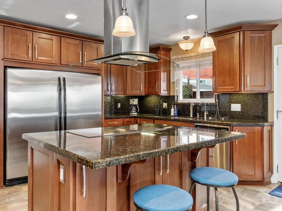 Semi-side view of kitchen