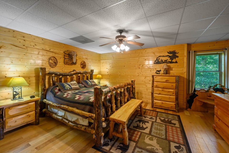 Enjoy the rustic log furniture for the perfect Smokies vacation feel 