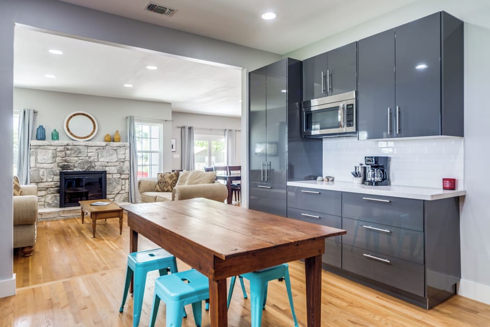 Kitchen looking into Living Room 