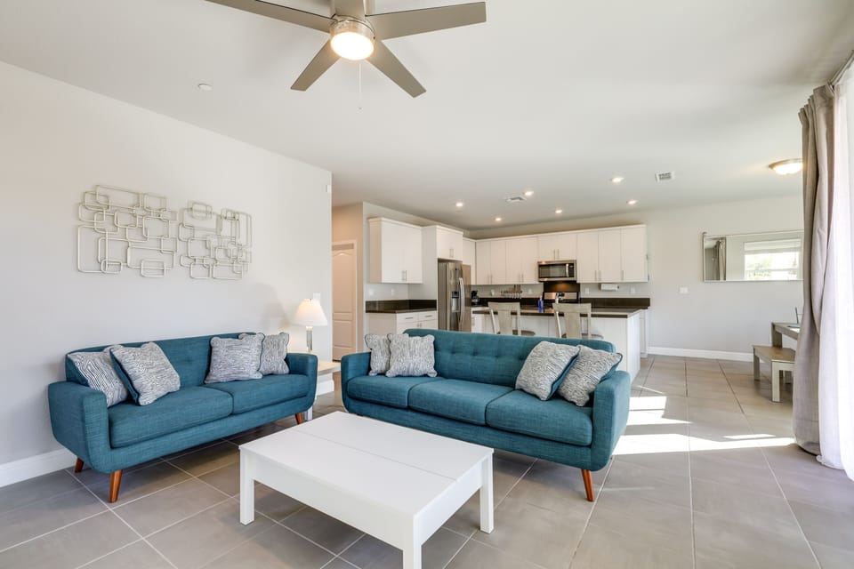 Lodi Vacation Rental | 3BR | 3BA | 1 Step to Enter | 1,998 Sq Ft