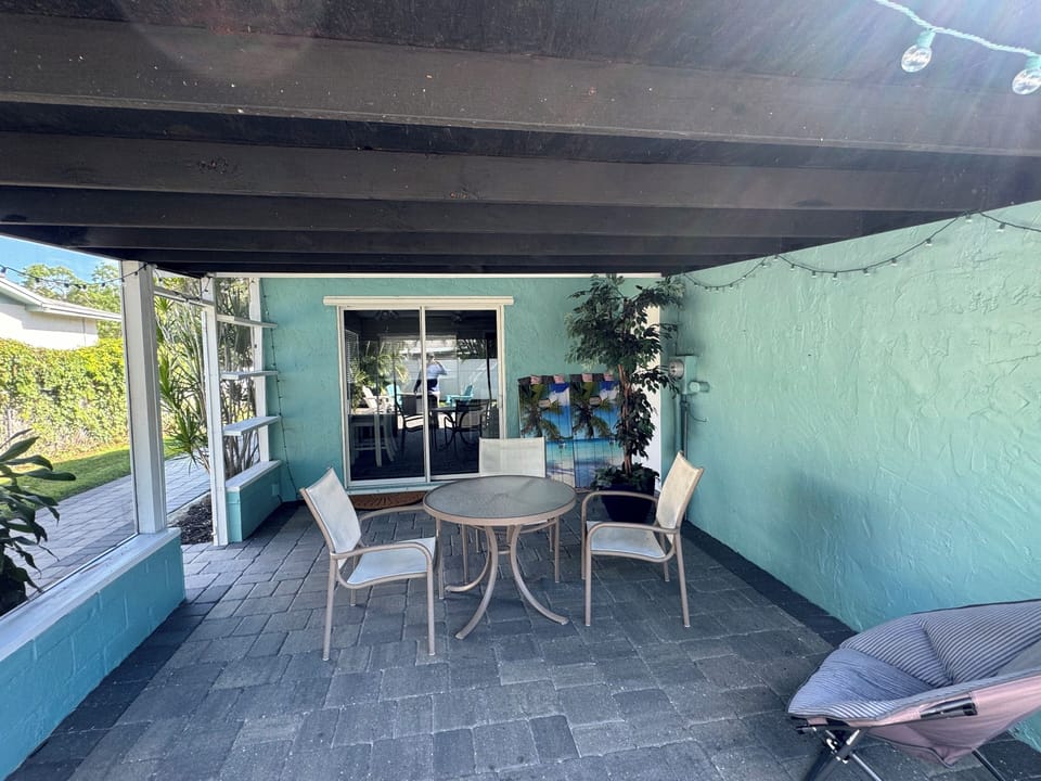 Newly Renovated Patio 