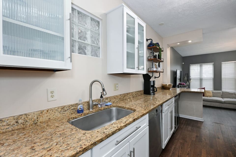 Spacious Kitchen