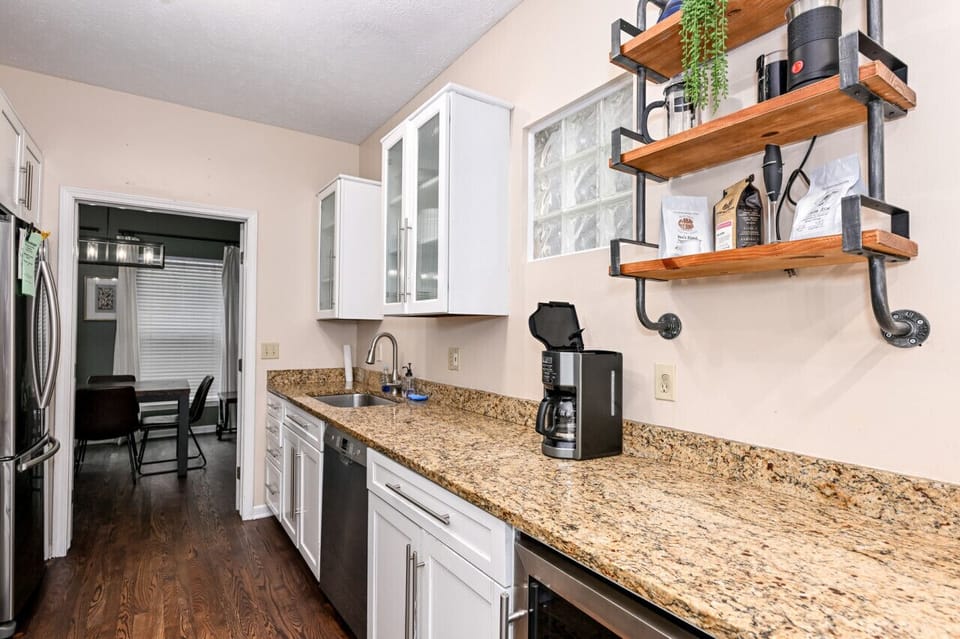 Spacious Kitchen