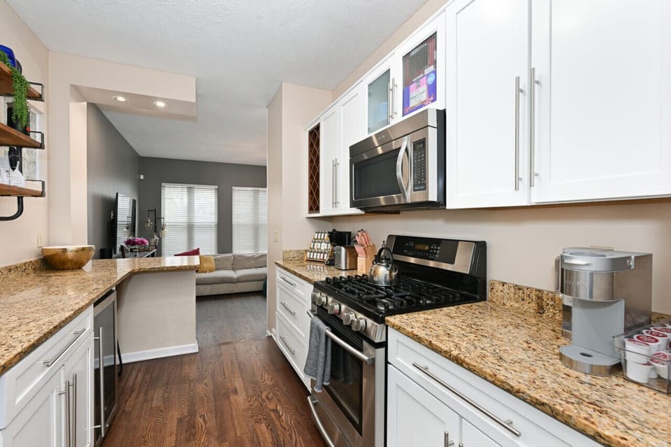 Spacious Kitchen