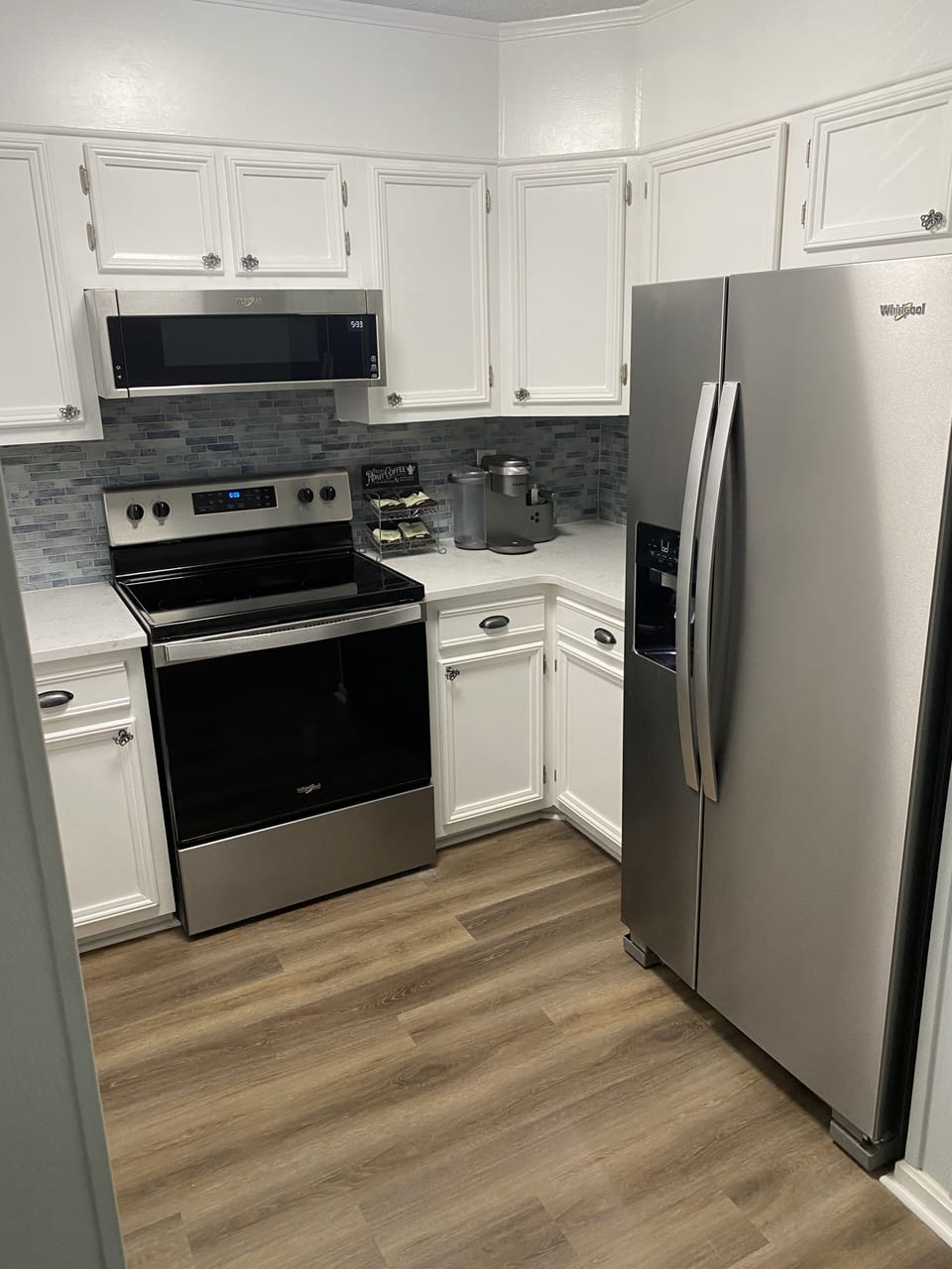 Fully updated kitchen