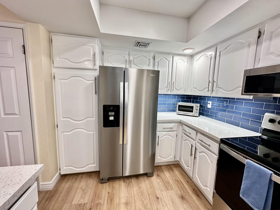 Brand new appliances.