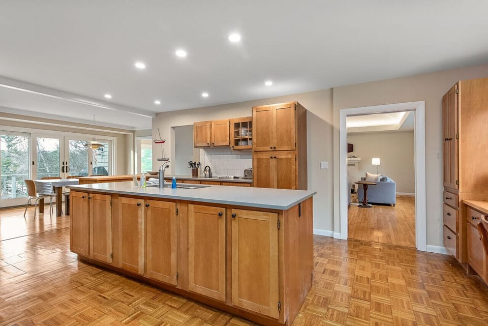 Spacious kitchen