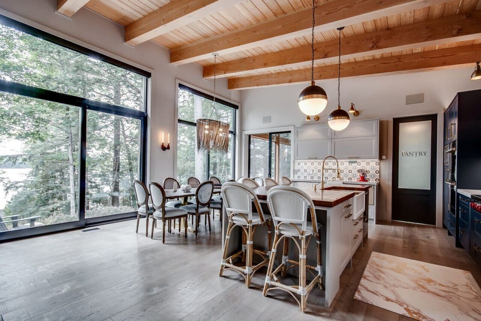 Kitchen & Dining Room