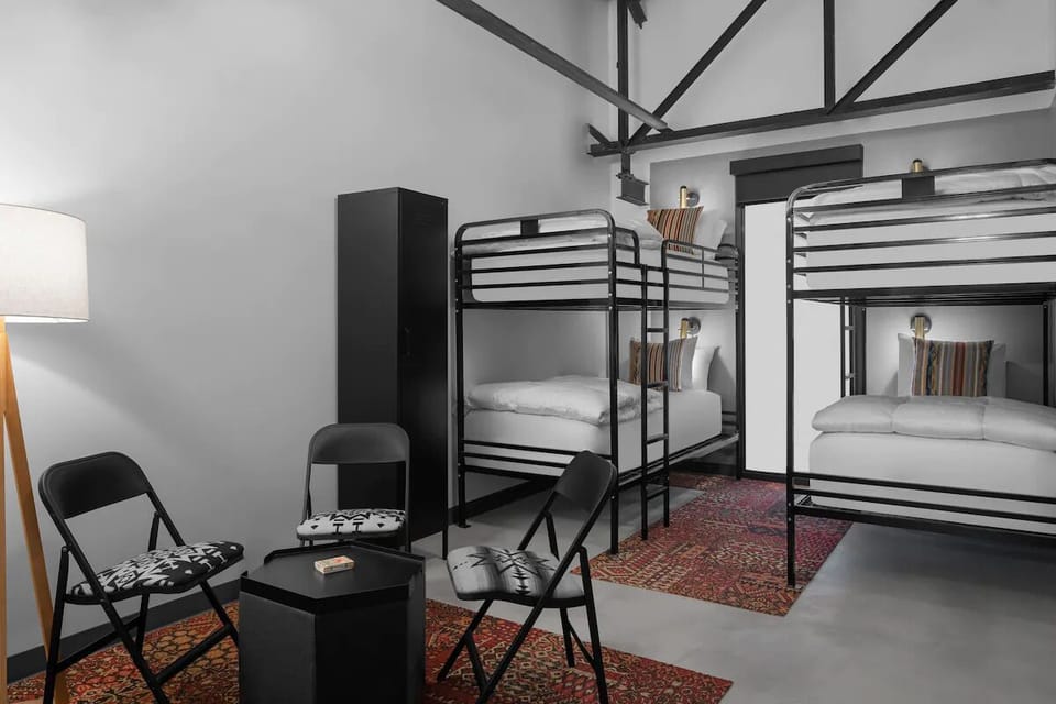Unit with bunk beds