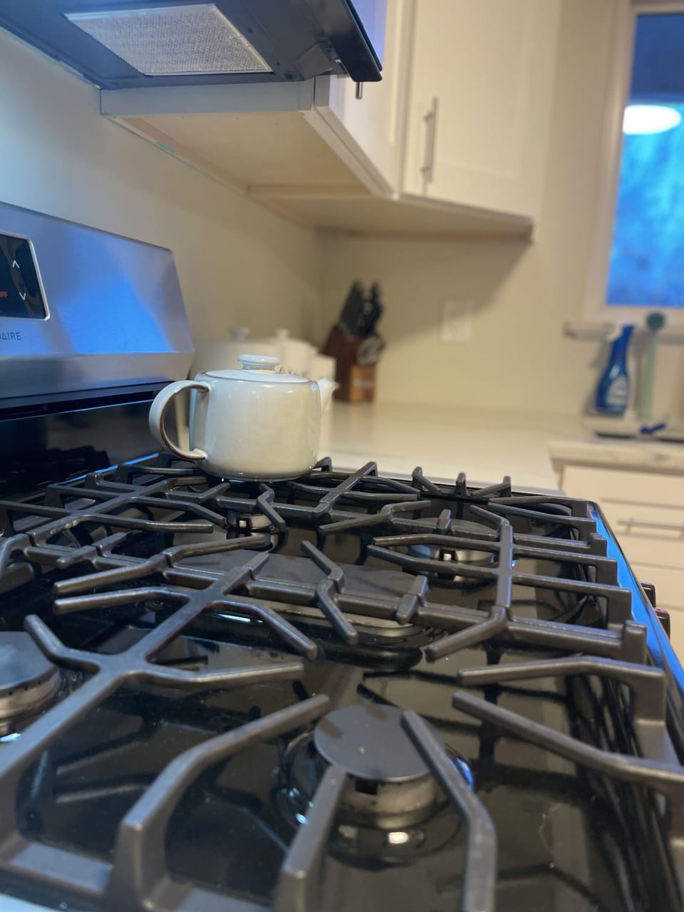 Brand new, gas stove and oven for making your favorite meals