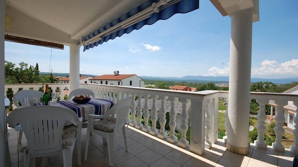 Balcony 1