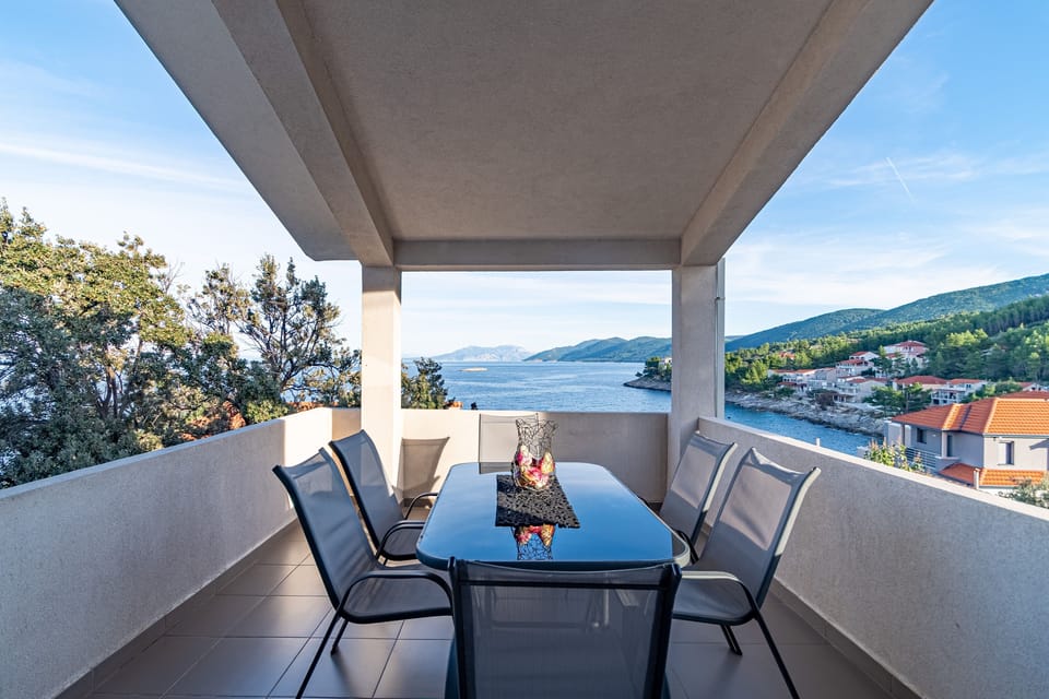 Terrace 1