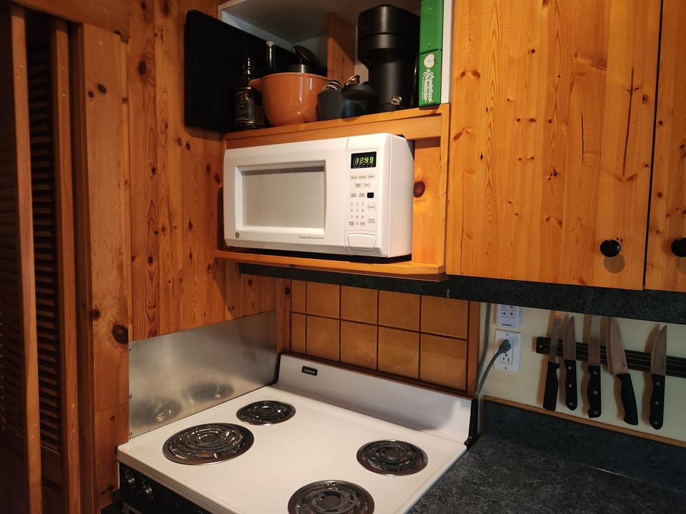 stove and microwave.