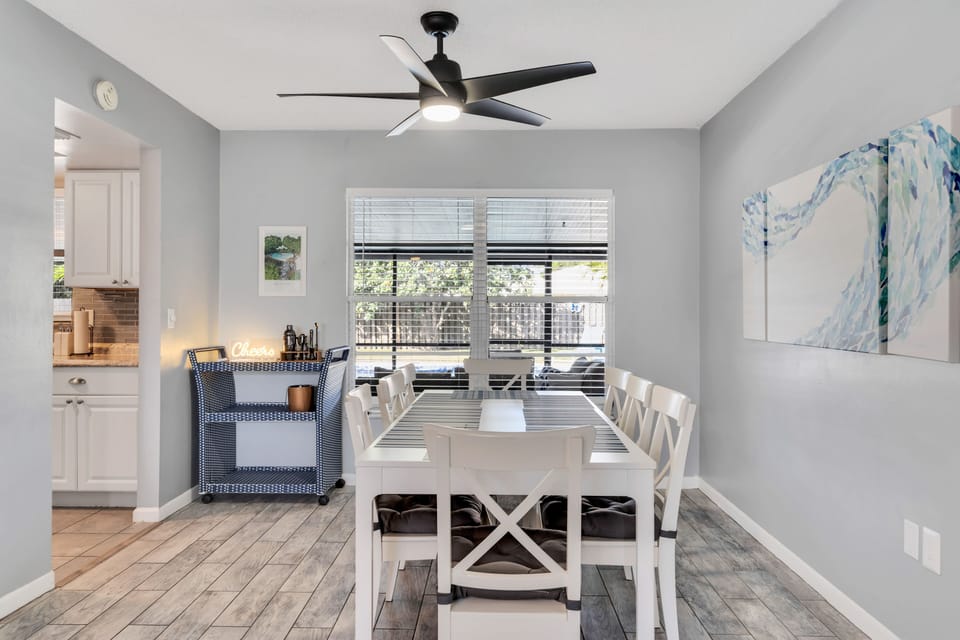 Plenty of room to enjoy a meal with your family. Table does extend.