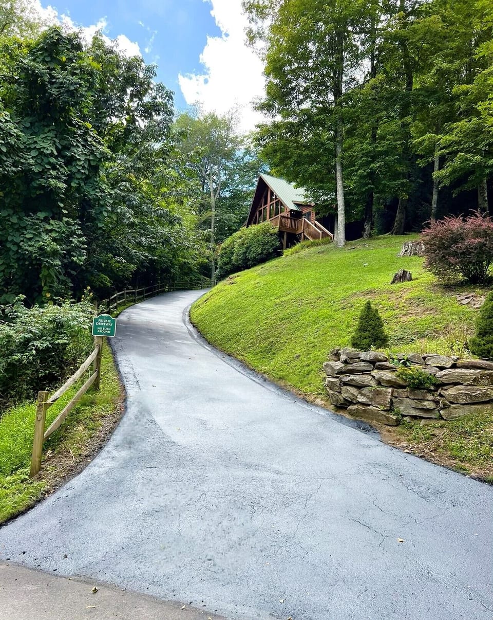 Welcome to Sugar Hill Cabin