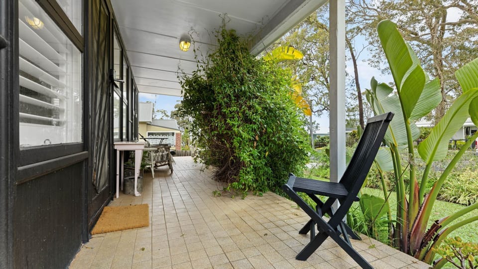 Amazing lakefront at your doorstep