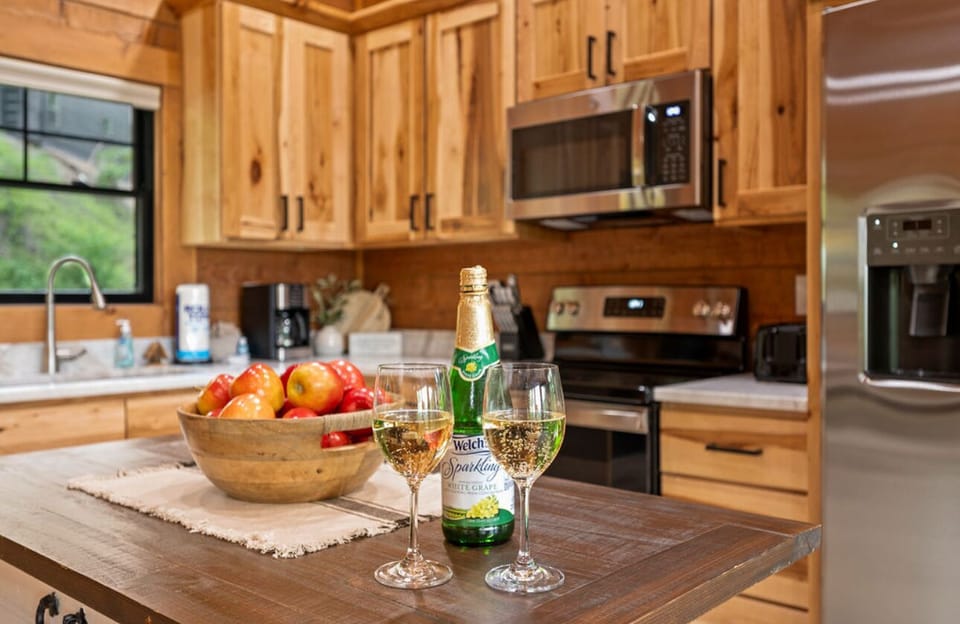 Fully equipped kitchen upstairs 