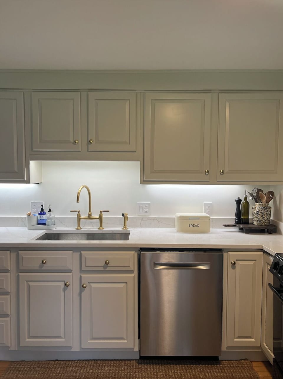 Newly renovated kitchen.