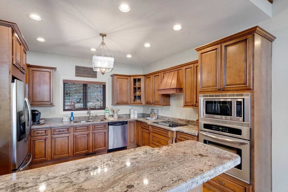 Spacious Kitchen