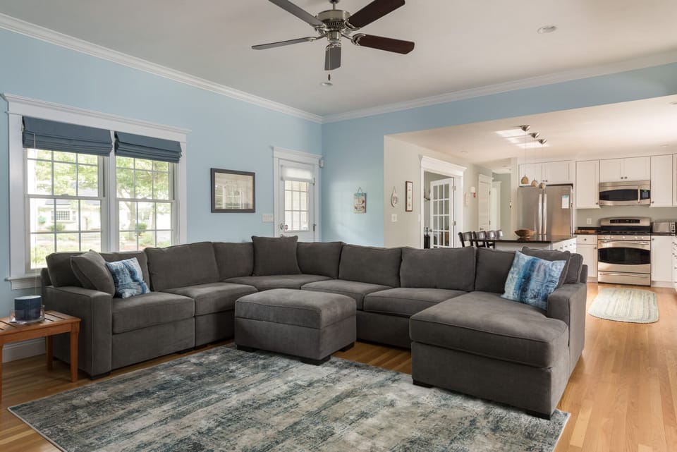Open concept, large sectional