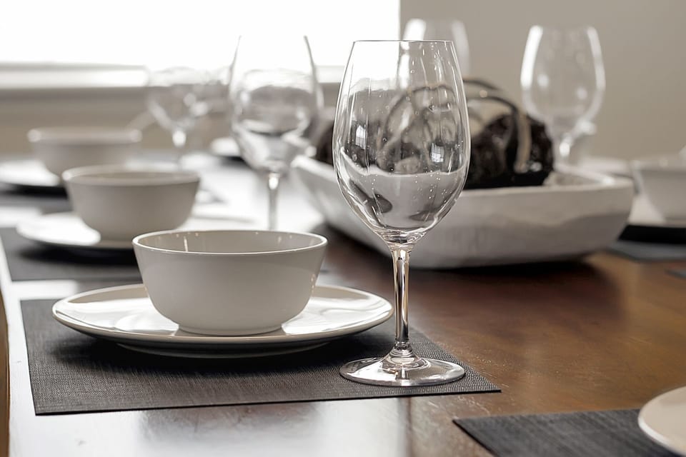 Gorgeous Dining Table Seating 8