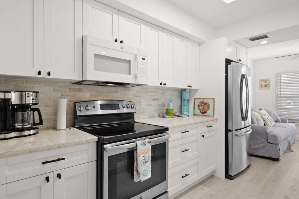 Fully equipped kitchen