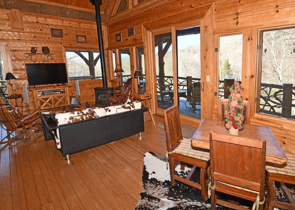 TreeHouse Living/Dining