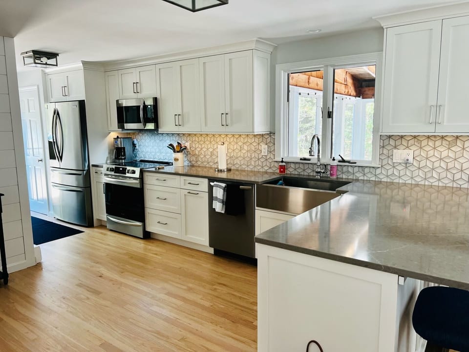 Fully renovated kitchen