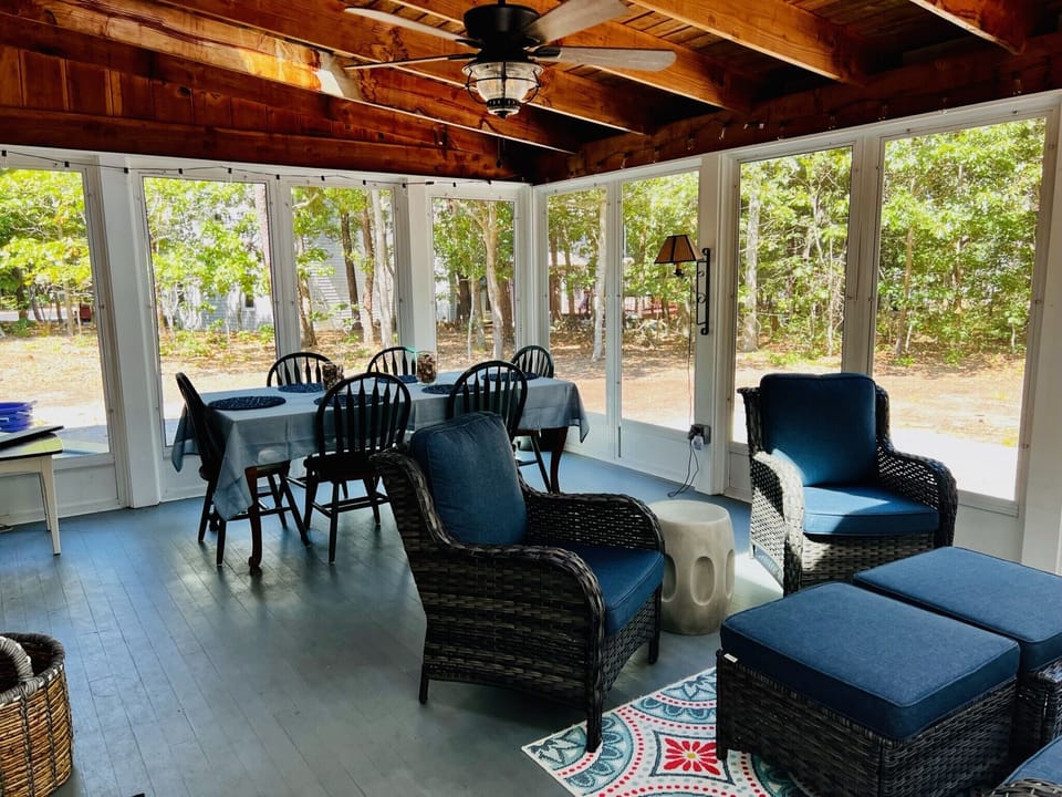 3-Season room