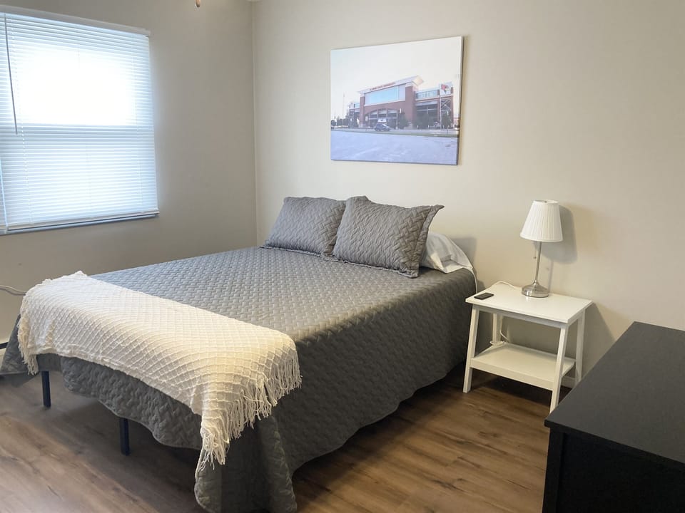 Queen size bed