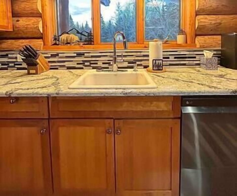 89c9112d c77b 4a99 a722 ffe88e9a9f70