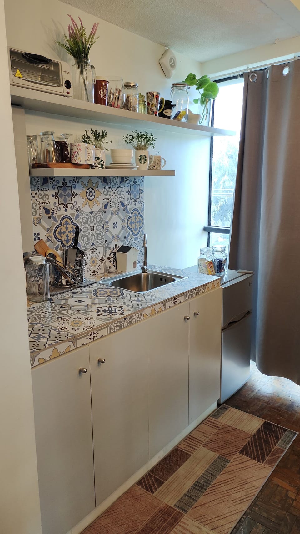 Kitchenette
