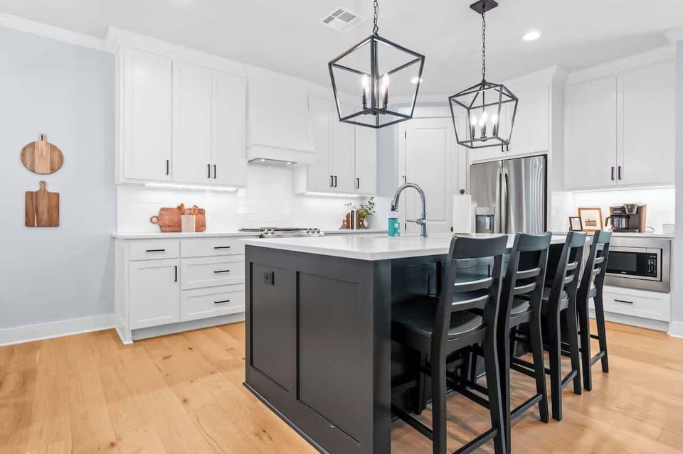 This open kitchen concept has all the cooking essentials needed for your trip to Waco!