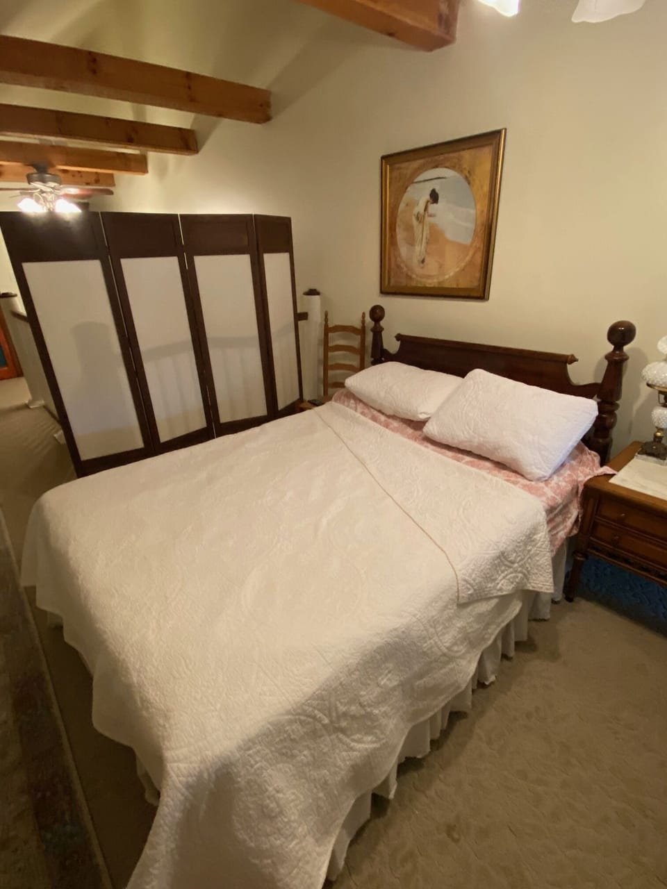 queen bed in loft space