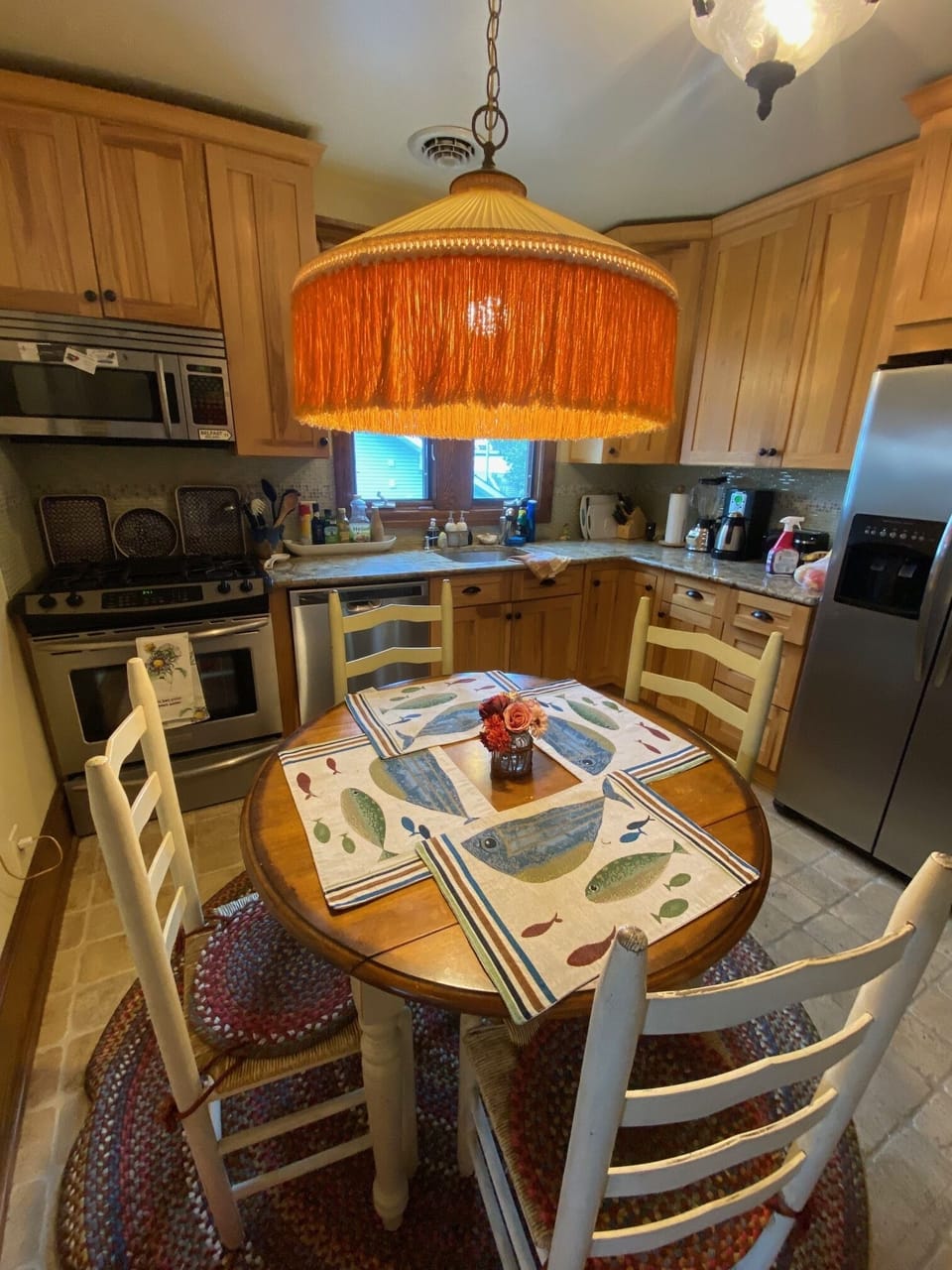 Eat in kitchen.