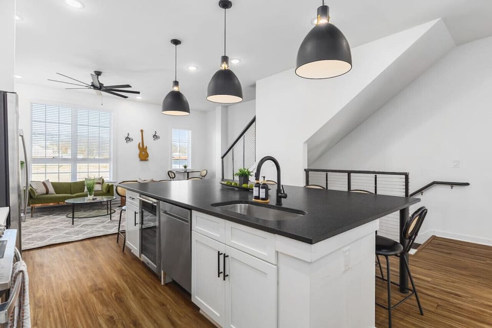 Massive kitchen island with seating for 8. We provide all the kitchen essentials, cleaning supplies, and utensils so you can cook & make yourself at home.