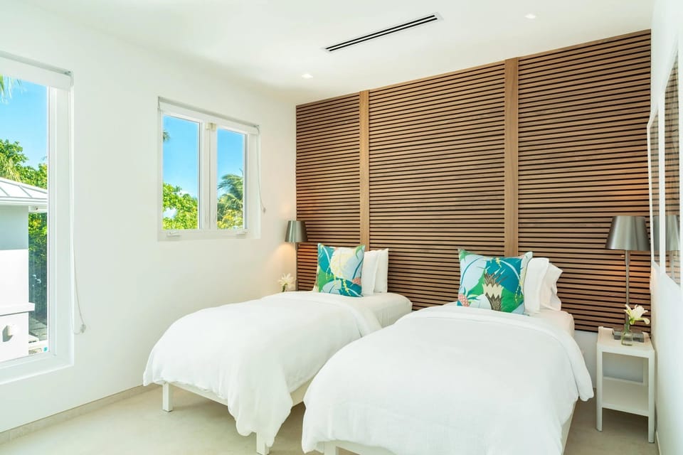 Guest house Bedroom 7 Twin set up