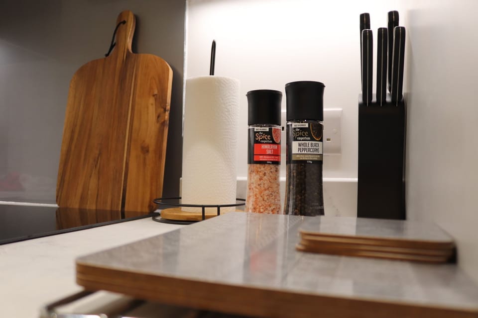 Bathroom amenities