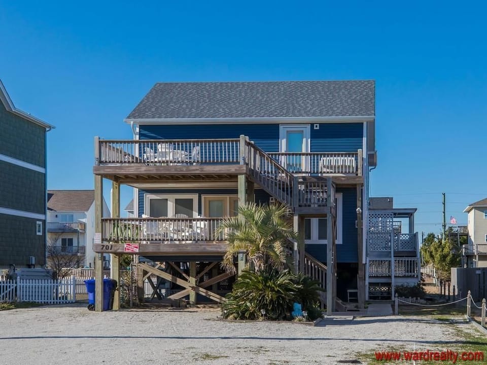 On Turtle Time Exterior