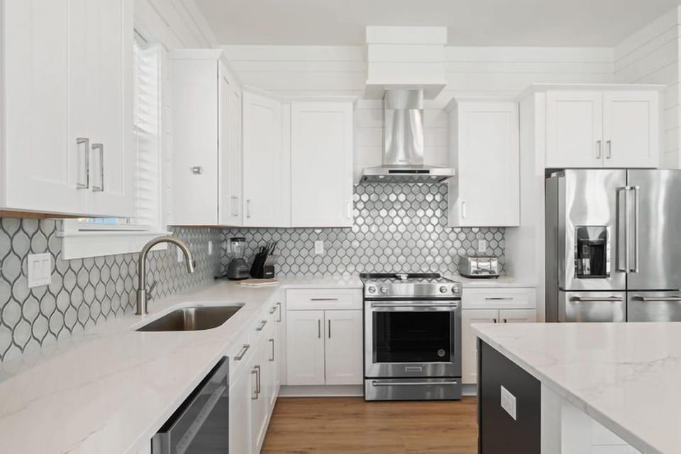 Awesome kitchen for great entertainment and meals