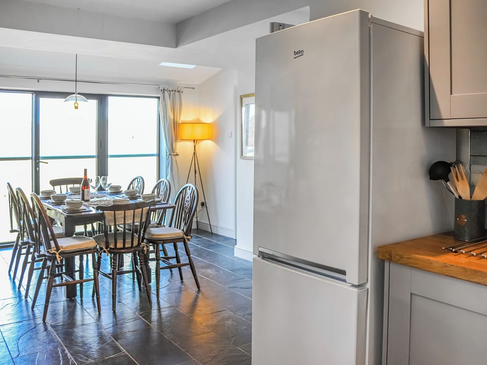 Kitchen/diner | Bron Madog, Minffordd, near Porthmadog