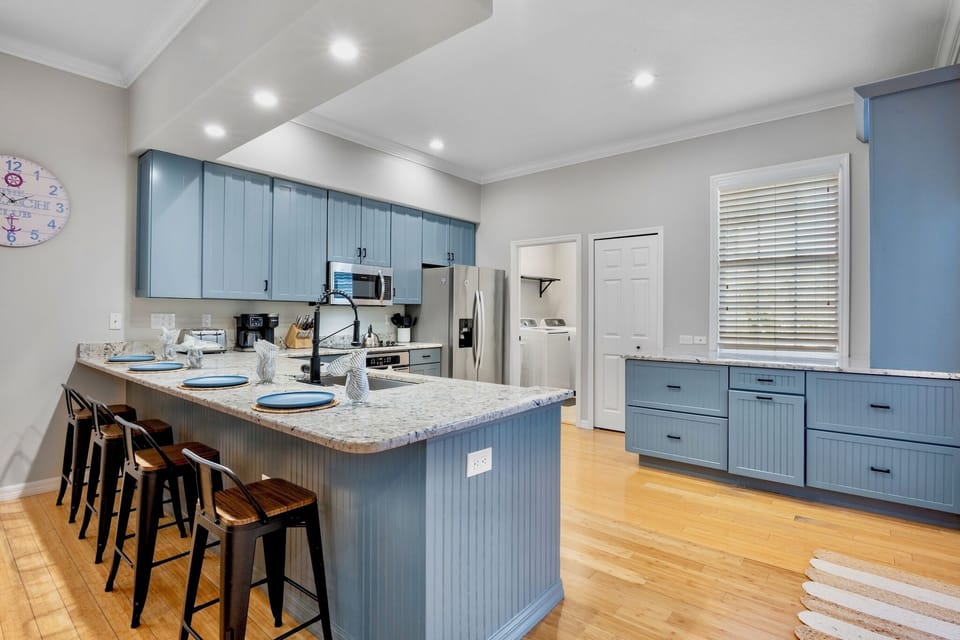 Breakfast Bar