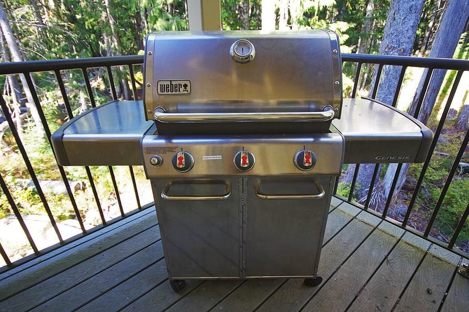 BBQ on Private Balcony